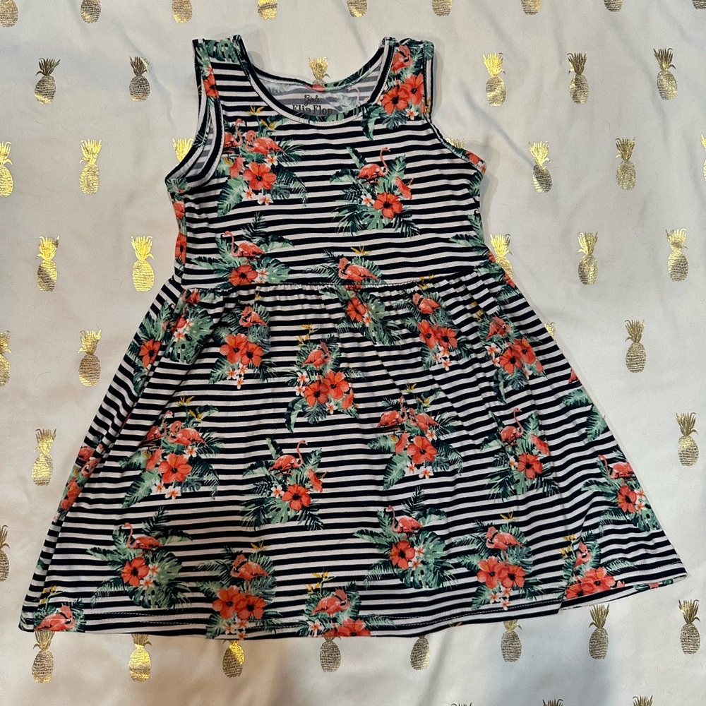 Girls Flip Flop Dress, Sz 3T. Members Mark brand. Flamingos/Floral/Stripes. EUC.